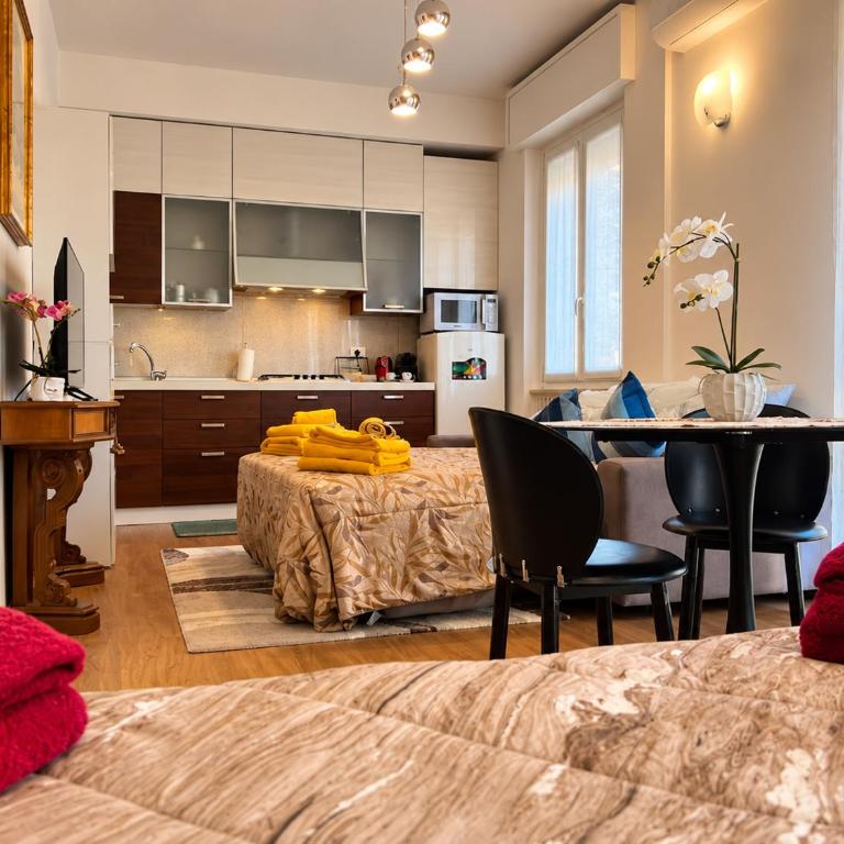 Valverde Apartment and Rooms - Deluxe Double Studio - 2