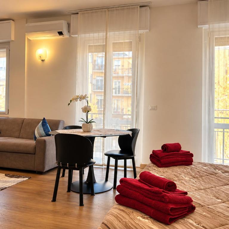 Valverde Apartment and Rooms - Deluxe Double Studio - 3