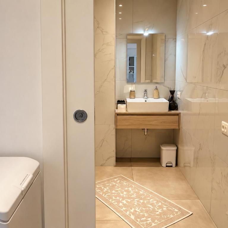 Valverde Apartment and Rooms - Deluxe Double Studio - 6