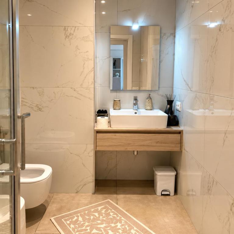 Valverde Apartment and Rooms - Deluxe Double Studio - 9