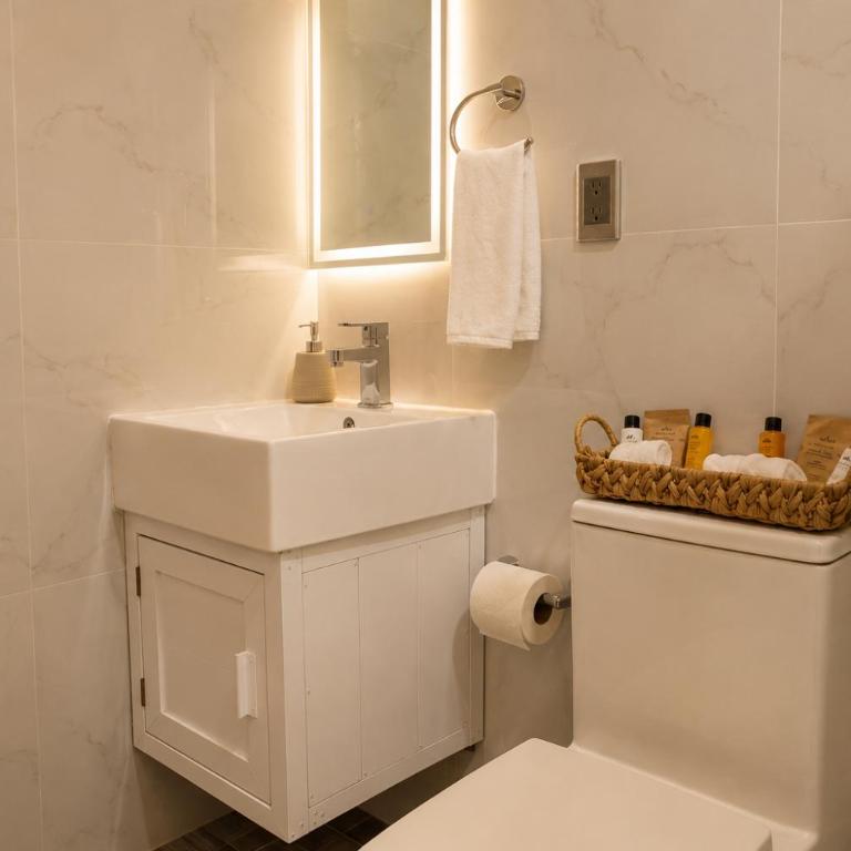 Ground floor apartment #1 with 2 bedrooms - Doppel- oder Zweibettzimmer - 3