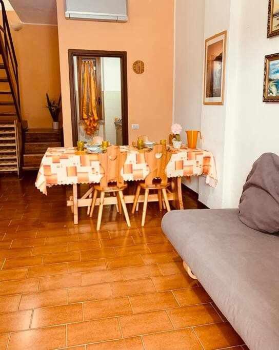 Mario apartments in front of the lake - Appartamento con 2 Camere da Letto - 27