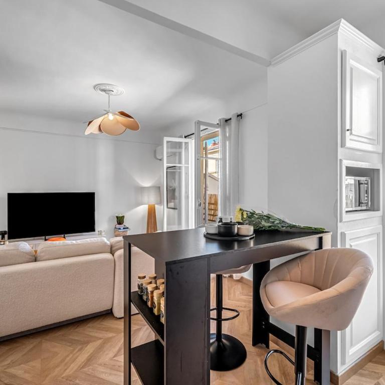Cozy & Stylish with Air conditioning & Balcony - Libération - Appartement 1 Chambre - 8