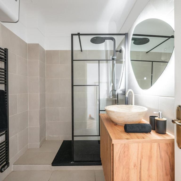 Cozy & Stylish with Air conditioning & Balcony - Libération - Appartement 1 Chambre - 16
