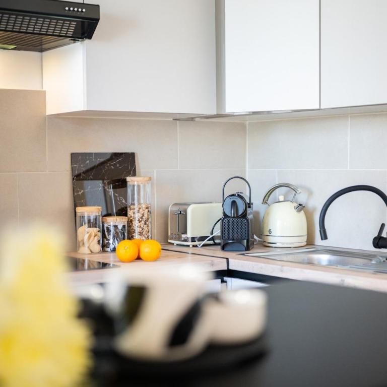 Cozy & Stylish with Air conditioning & Balcony - Libération - Appartement 1 Chambre - 25