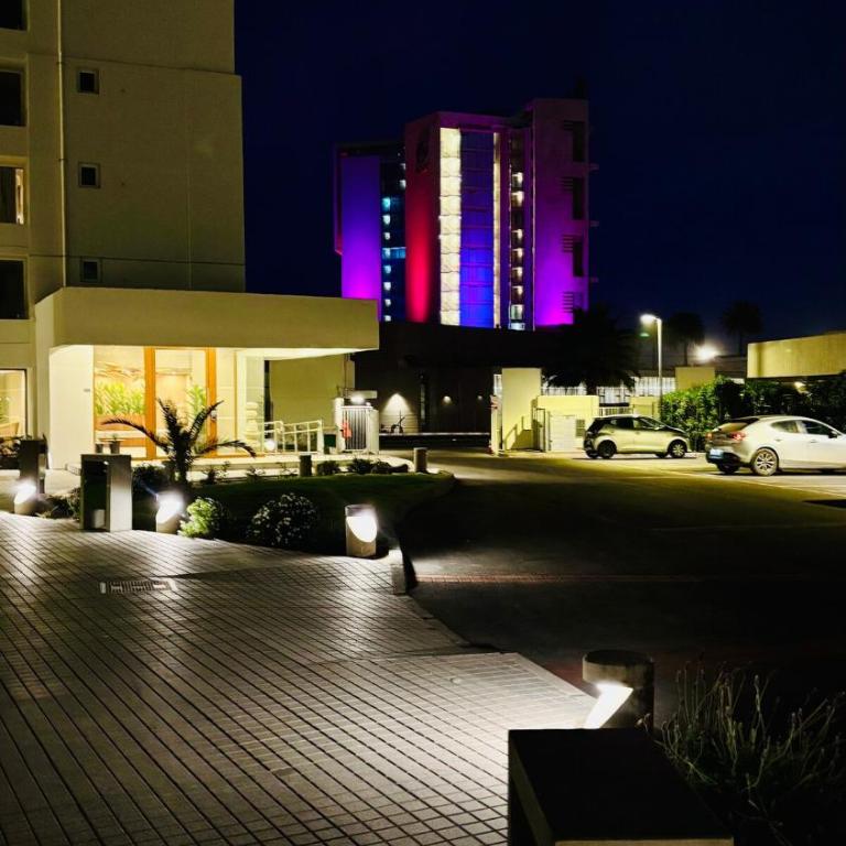 Peñuelas vista al mar - Three-Bedroom Apartment - 12