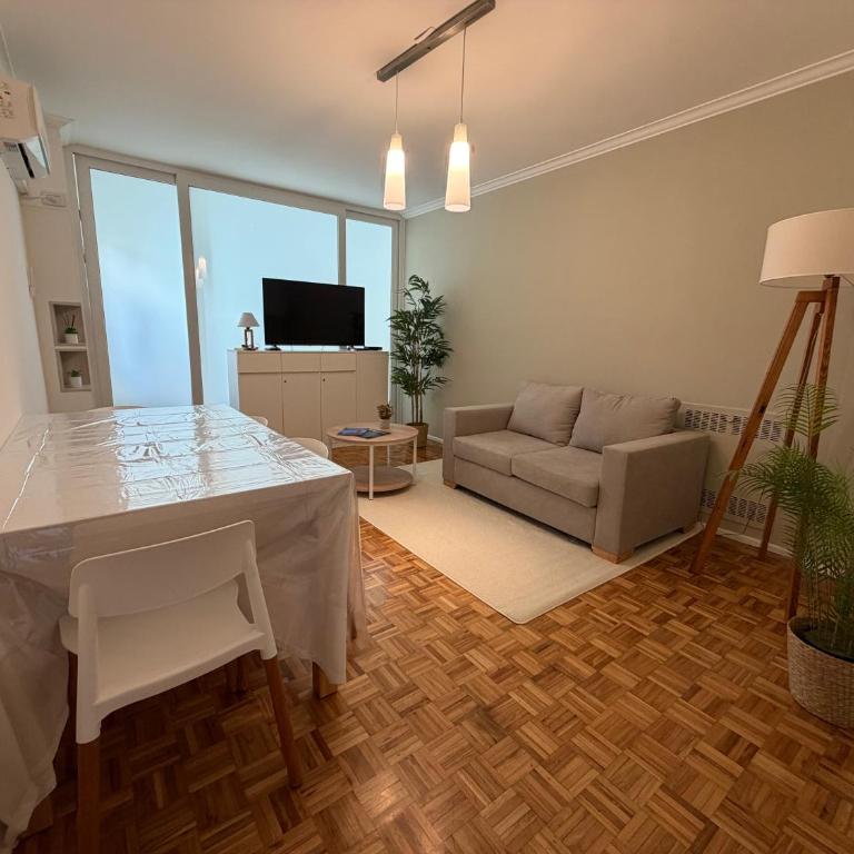 Departamento en Buenos Aires - Apartamento de 2 dormitorios - 2