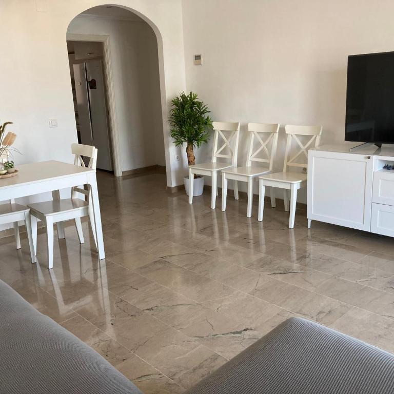 Apartamento Puerto de Estepona - Apartment mit 2 Schlafzimmern - 2