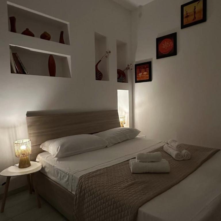 Bilocale,4 posti letto,2 bagni, parcheggio privato - Appartamento con 1 Camera da Letto - 9