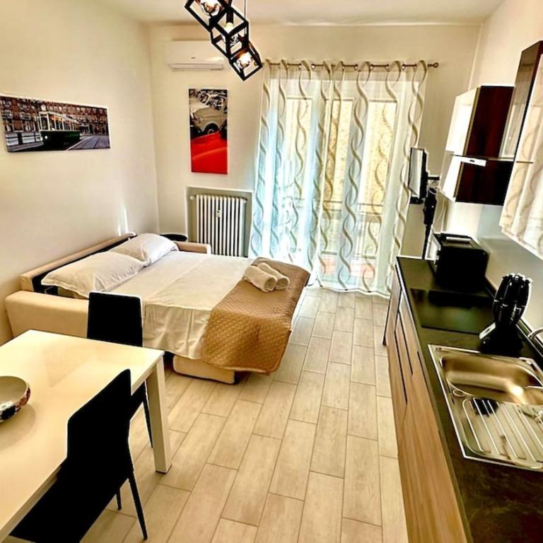 Bilocale,4 posti letto,2 bagni, parcheggio privato - Appartamento con 1 Camera da Letto - 11
