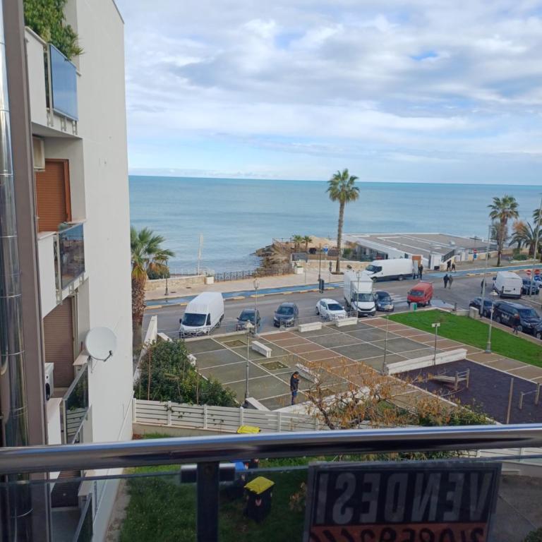 Alba sul mare - Appartamento con 2 Camere da Letto - 64