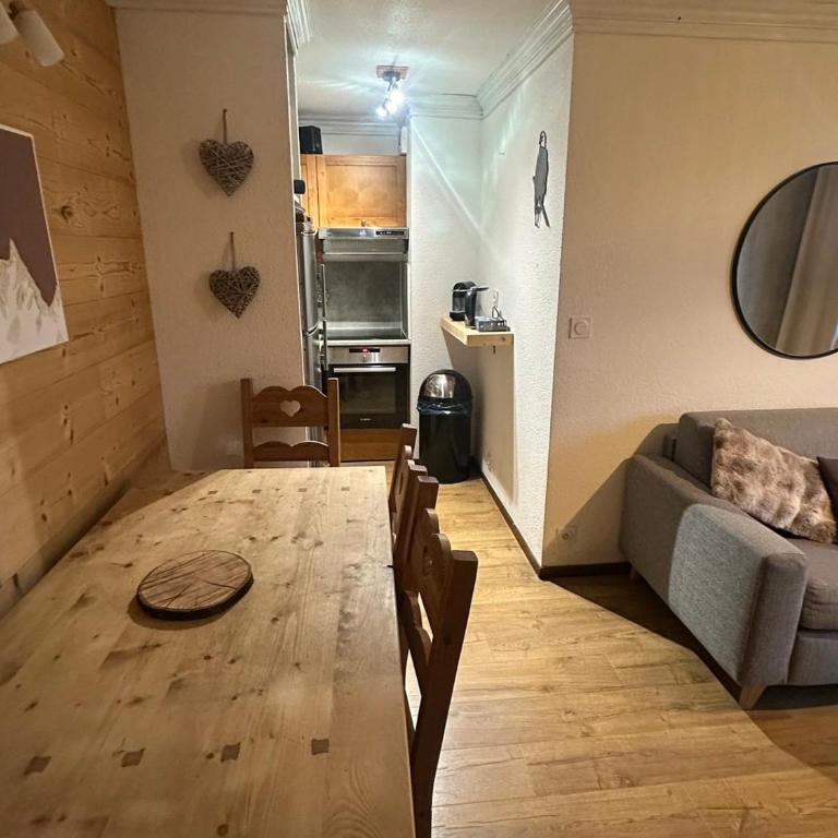 Appartement 3 pièces pour 6 pers avec balcon à Valloire, animaux acceptés - FR-1-263-253 - Appartement (6 Adultes) - 3