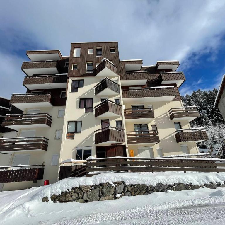 Studio 3 couchages au pied des pistes, balcon - Appartement 1 Chambre - 11