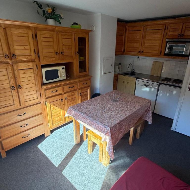 2 pièces au pied des pistes, 6 couchages - Appartement 1 Chambre - 4