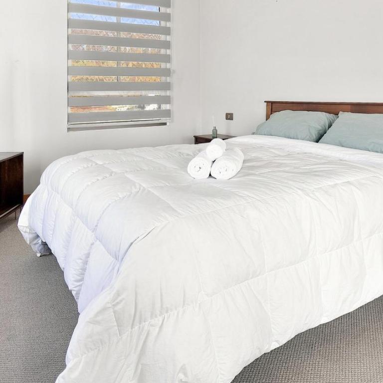 Oceana Suites Sunset Valley - Three-Bedroom Apartment with Sea View - 2