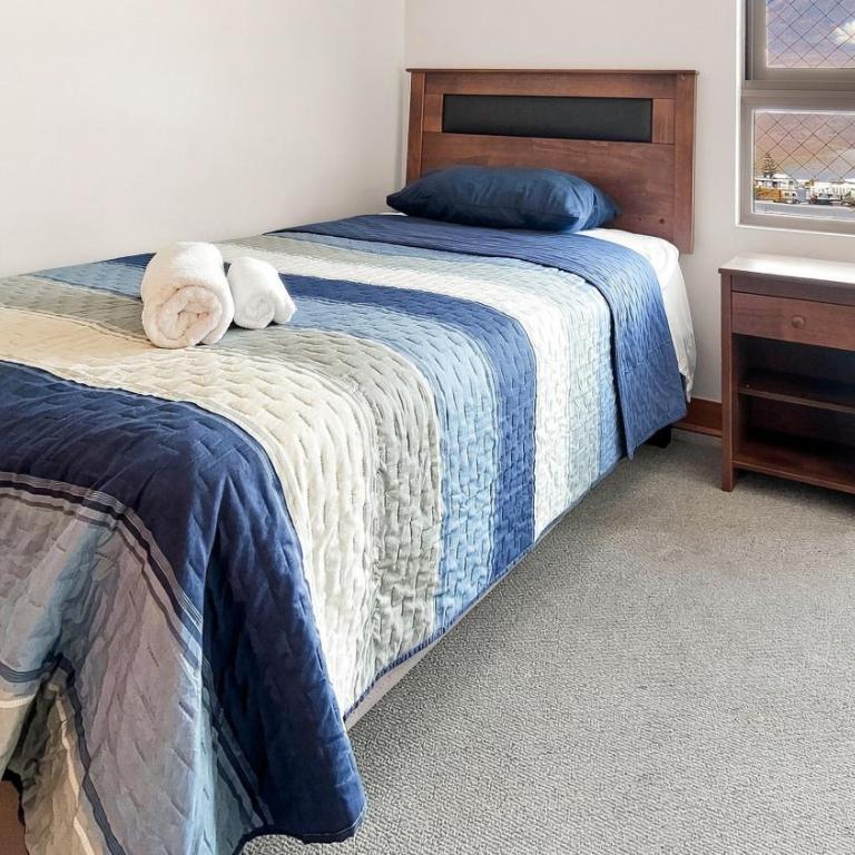 Oceana Suites Sunset Valley - Three-Bedroom Apartment with Sea View - 3