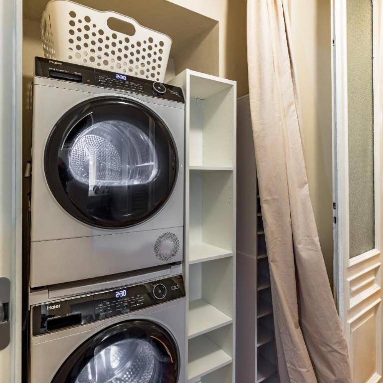 Raffinato Quadrilocale nel cuore di Torino - Three-Bedroom Premium Apartment with Balcony - 37