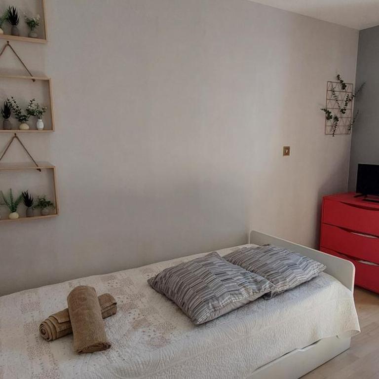 Villa 5mn mer, 8pers, 100m2, grande terrasse, clim - Villa Standard - 34