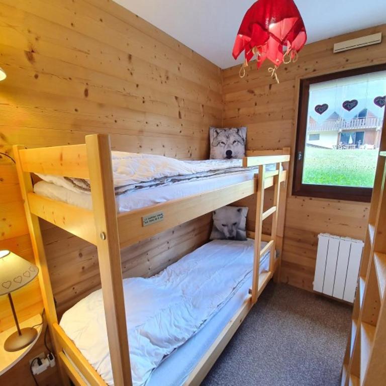 Duplex 3 Chambres, 6 Pers, sur Pistes, Parking - FR-1-459-48 - Appartement (6 Adultes) - 10