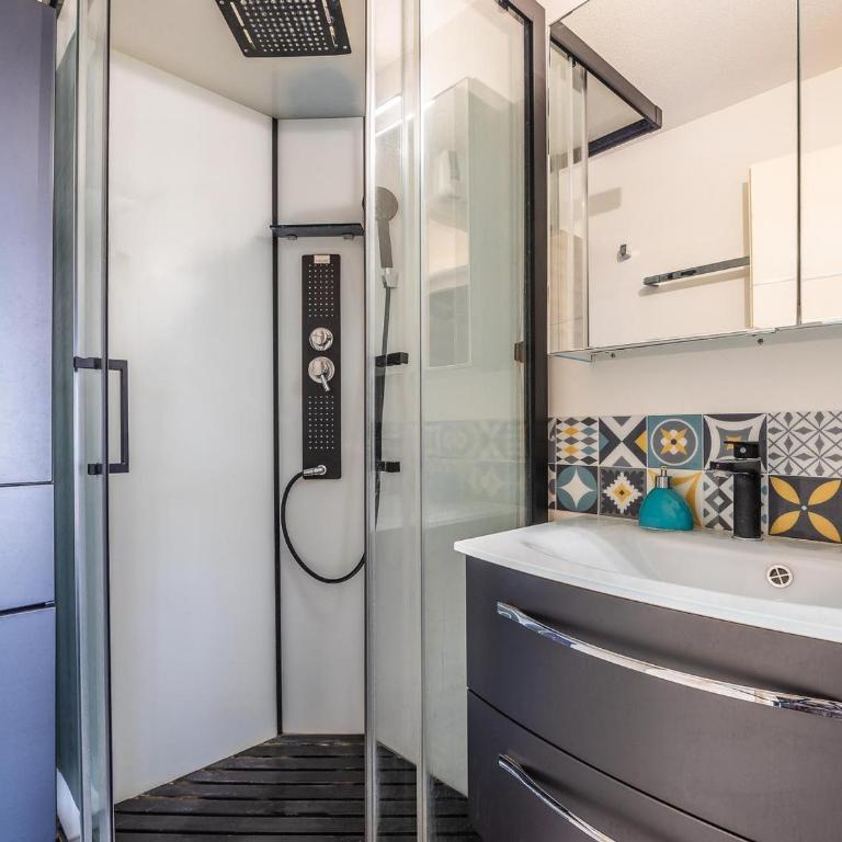 Superbe T2 avec terrasse accès plage directe ! Parfait pour 4 pers. - FR-1-472A-323 - Appartement - 15
