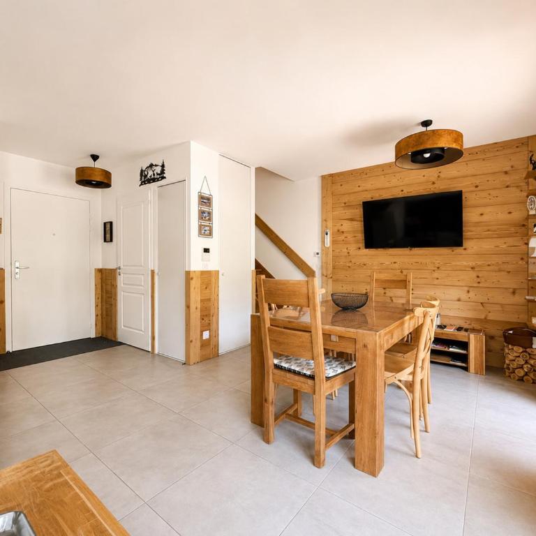Appartement neuf duplex, ski-in/ski-out, WiFi, parking - FR-1-505-190 - Appartement - 2