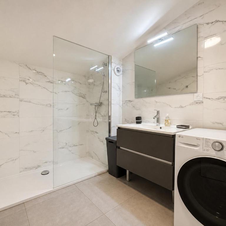 Appartement neuf duplex, ski-in/ski-out, WiFi, parking - FR-1-505-190 - Appartement - 11