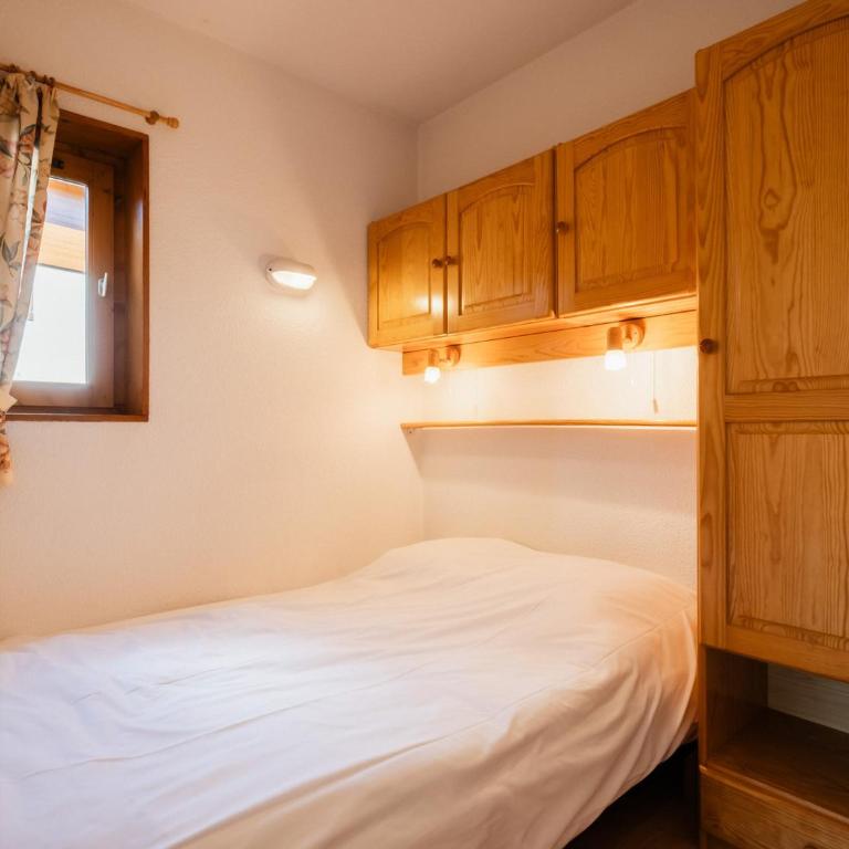 Studio cosy pour 4, proche pistes et commerces, animaux admis, parking inclus - FR-1-304-26 - Apartment (5 Adults) - 8