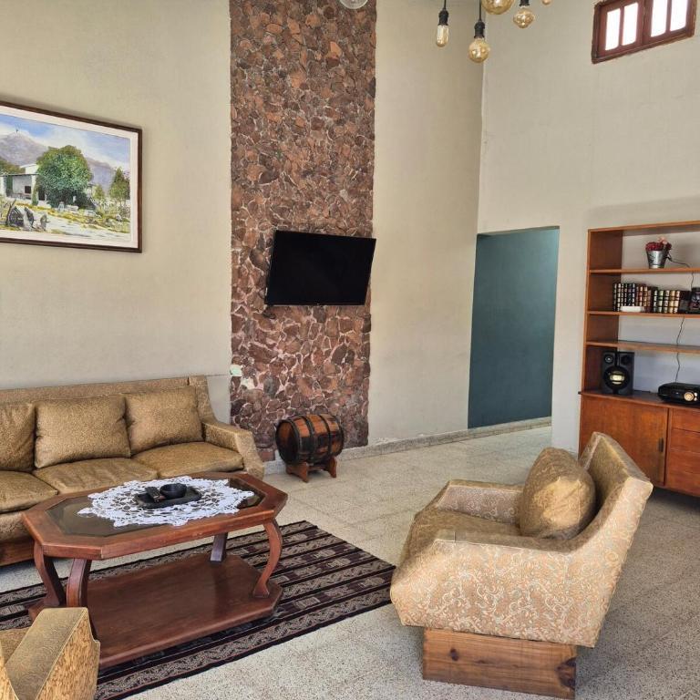 CASA ND - NUESTRO DESTINO - Pileta, Quincho, Céntrica, 6 Personas - Casa de 2 dormitorios - 25