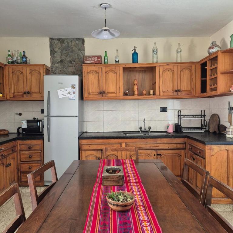 CASA ND - NUESTRO DESTINO - Pileta, Quincho, Céntrica, 6 Personas - Casa de 2 dormitorios - 18