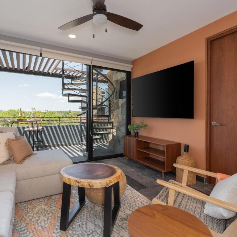 Terraza Privada PH Con Jacuzzi Tulum - Two-Bedroom Apartment with Private Pool - 14