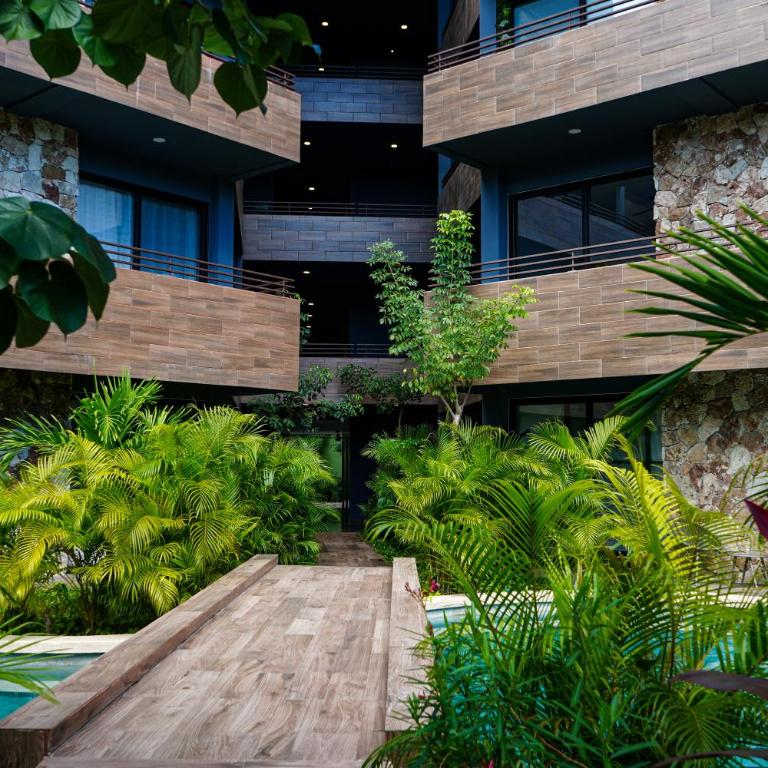 Terraza Privada PH Con Jacuzzi Tulum - Two-Bedroom Apartment with Private Pool - 44