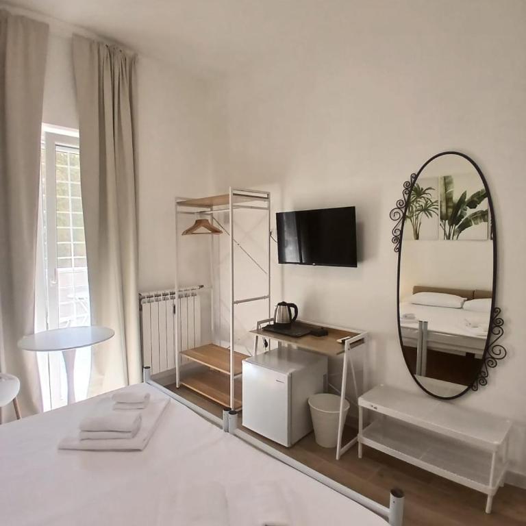 Rome Code Trastevere Guest House - Chambre Double avec Balcon - 3