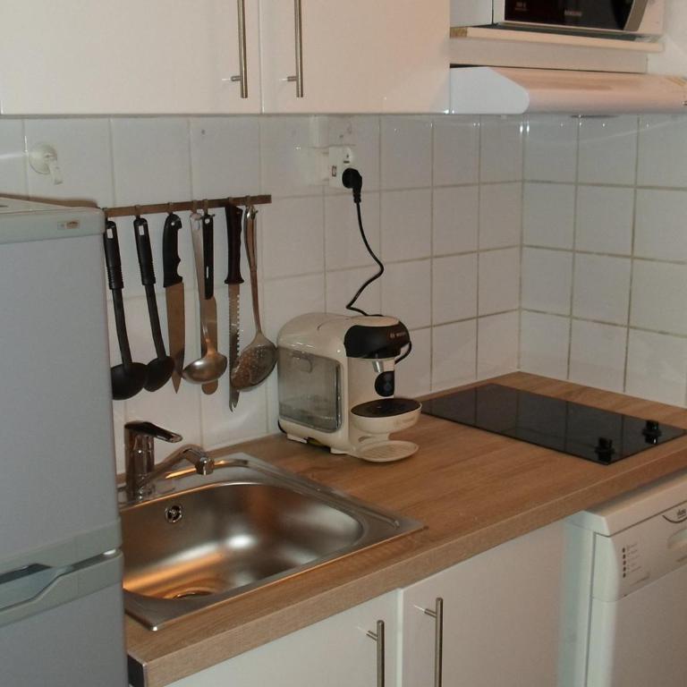 Studio proche Thermes Balaruc, Climatisé, Animaux admis - Studio - 13