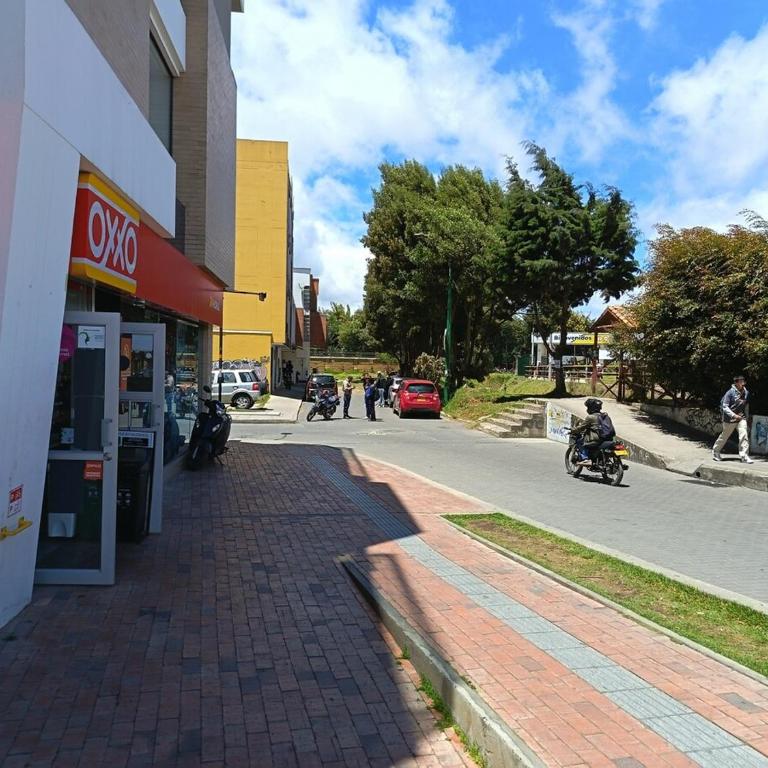 Precioso Apartamento, Completo Incluidos Servicios - Apartamento de 1 dormitorio - 64