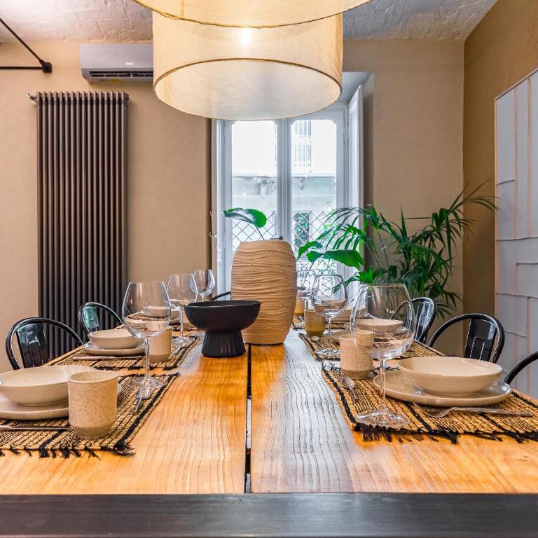 Raffinato Quadrilocale nel cuore di Torino - Three-Bedroom Premium Apartment with Balcony - 55