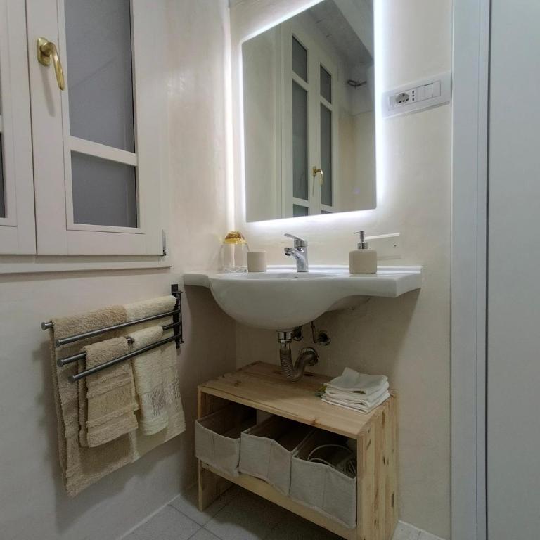 Center Suite - Appartamento con 2 Camere da Letto - 25