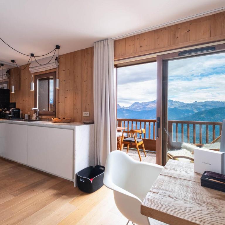 Appartement spacieux, vue panoramique - Apartment mit 2 Schlafzimmern - 10