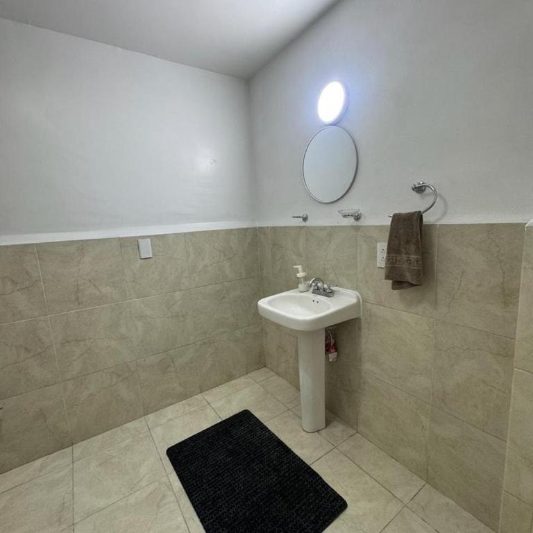 Colonial Art-Apt, 450m from the Zocalo - Three-Bedroom Apartment - 12