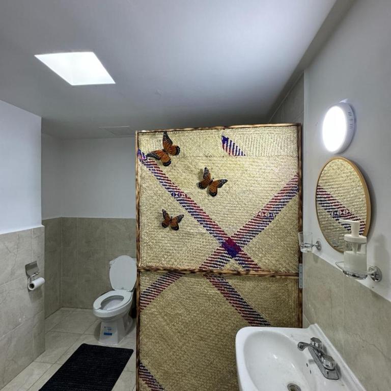 Colonial Art-Apt, 450m from the Zocalo - Three-Bedroom Apartment - 19