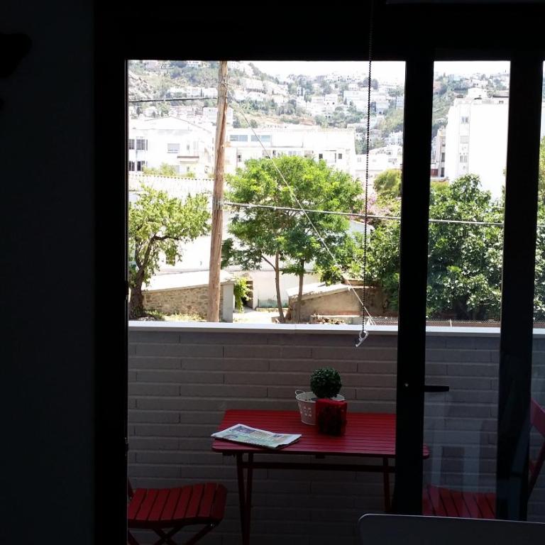 Apartamentos Ferrán Paqui - Apartamento de 3 dormitorios con balcón - 10