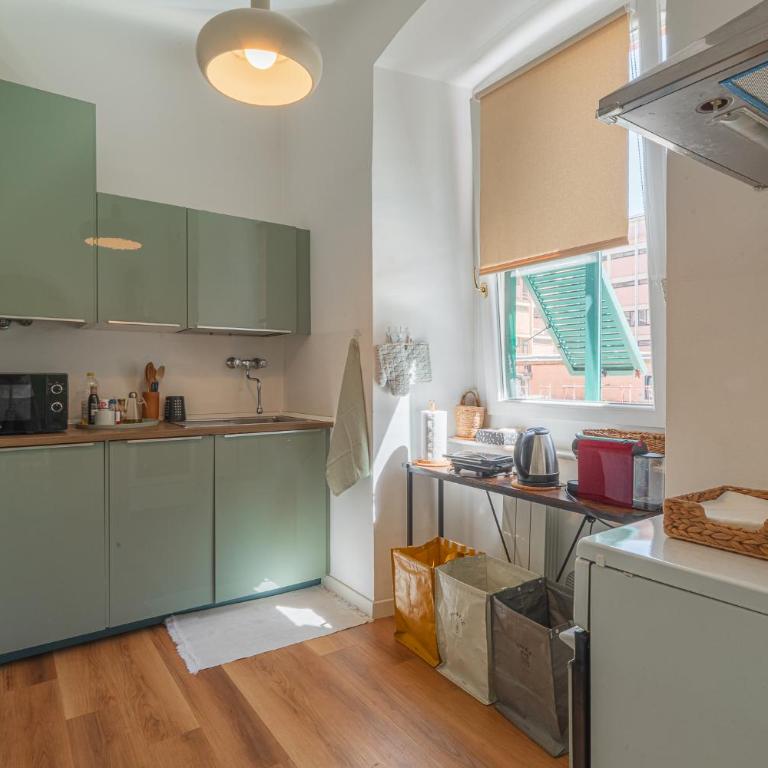 Casa Nina Carignano Private Parking Genoa - Two-Bedroom Apartment - 10