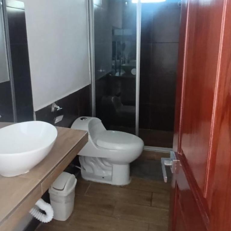 Central Suites - Suite with Pool View - 2
