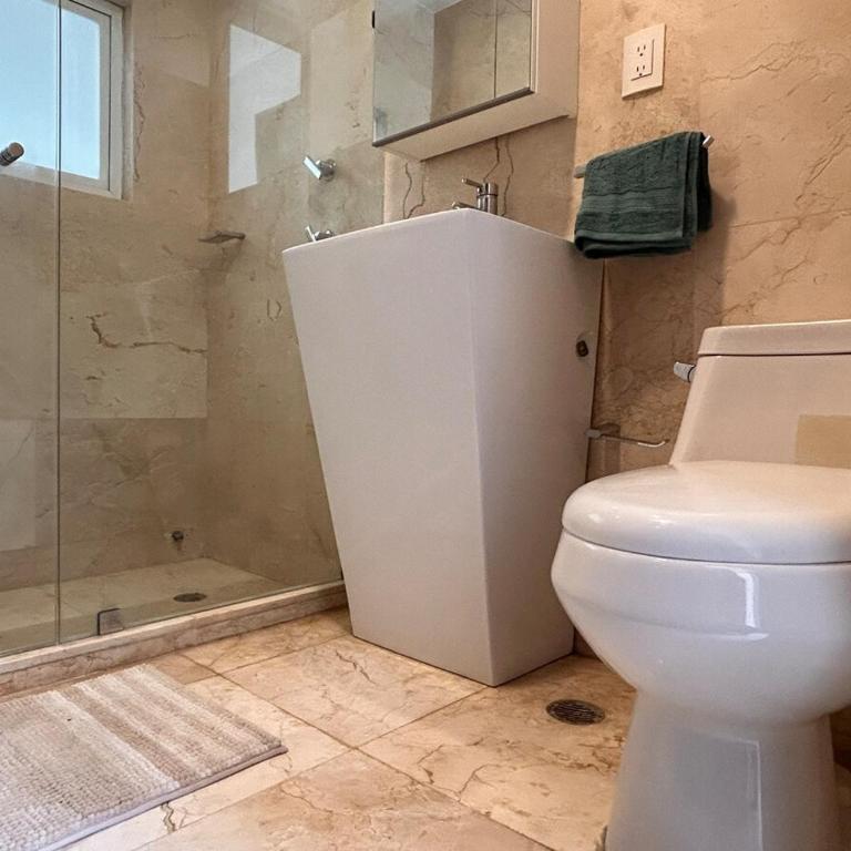 Condesa Residence Campeche 2 Spacious Ground-Level Apartment in the Heart of Condesa - Apartamento - 54