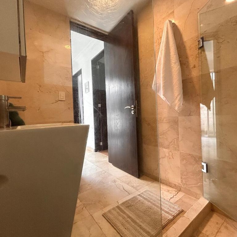 Condesa Residence Campeche 2 Spacious Ground-Level Apartment in the Heart of Condesa - Apartamento - 59