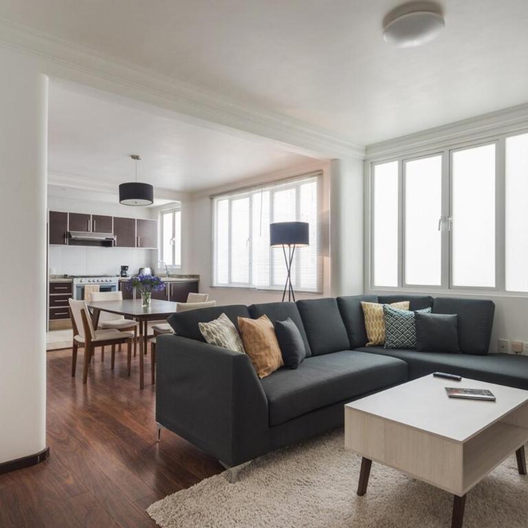 Condesa Residence 7 Stylish 2 Bedroom, 1 Bathroom Residence Accentuating Expansive Interiors - Apartment - 5