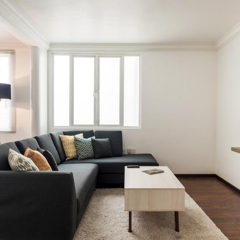 Condesa Residence 7 Stylish 2 Bedroom, 1 Bathroom Residence Accentuating Expansive Interiors - Apartment - 9