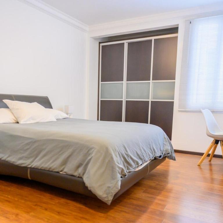 Condesa Residence 7 Stylish 2 Bedroom, 1 Bathroom Residence Accentuating Expansive Interiors - Apartment - 42