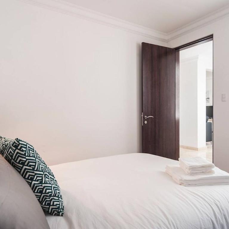 Condesa Residence Campeche 8 Urban Elegance 2BR 1BA Apartment with Large Living Areas - Apartamento - 9