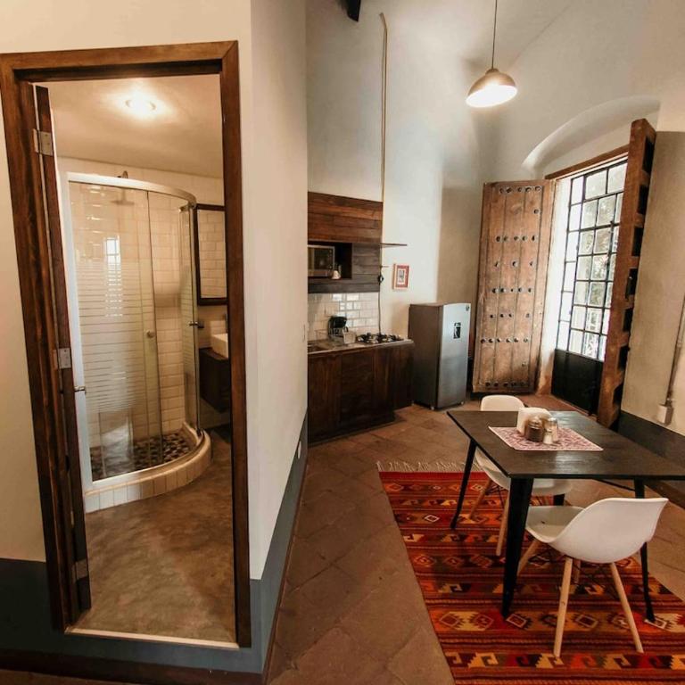 Casa del Callejón - One-Bedroom Apartment - 17