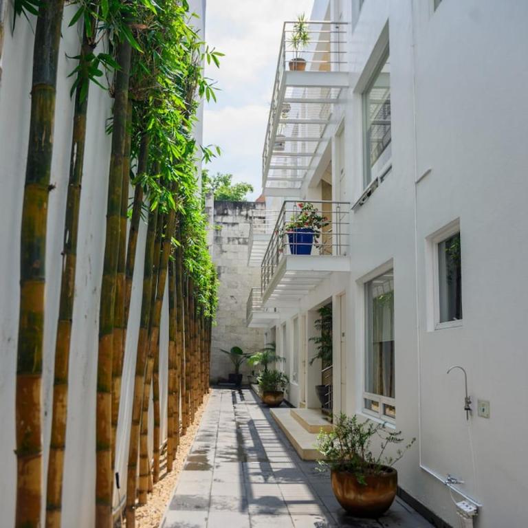 Condesa Residence Amsterdam 304 Inviting 1 Bed, 1 Bath Home Located on Picturesque Amsterdam Avenue - Apartamento - 36
